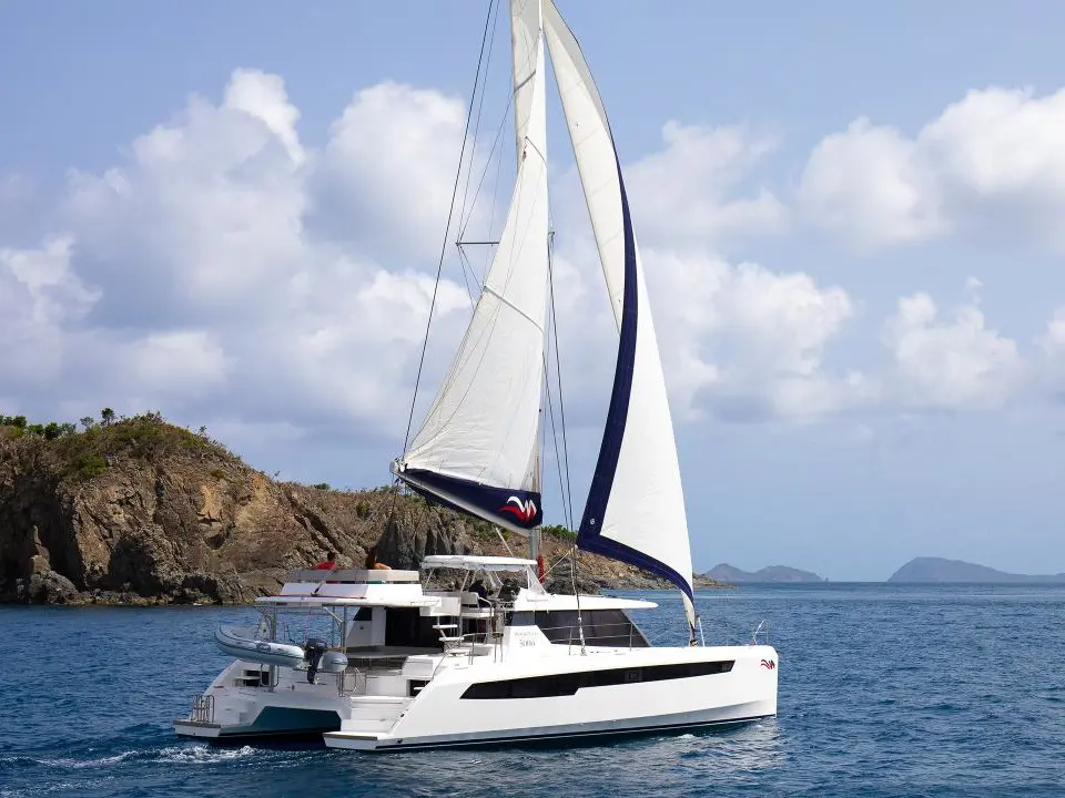 Moorings 5000 Club Leopard 50