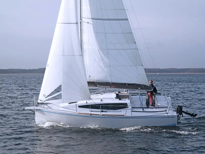 Milos Maxus 26 Prestige
