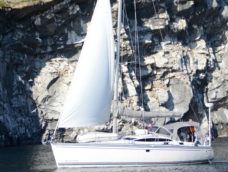 Klara Delphia 40