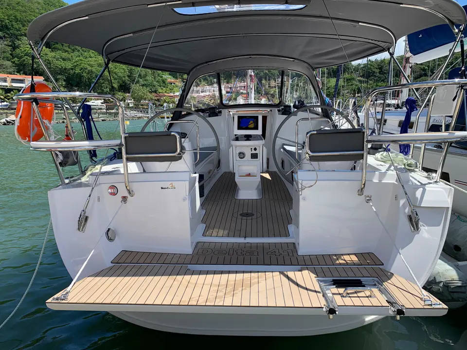 AKANNI II Delta 41