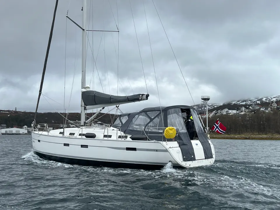 Arctic Wisdom Bavaria 50 Cruiser