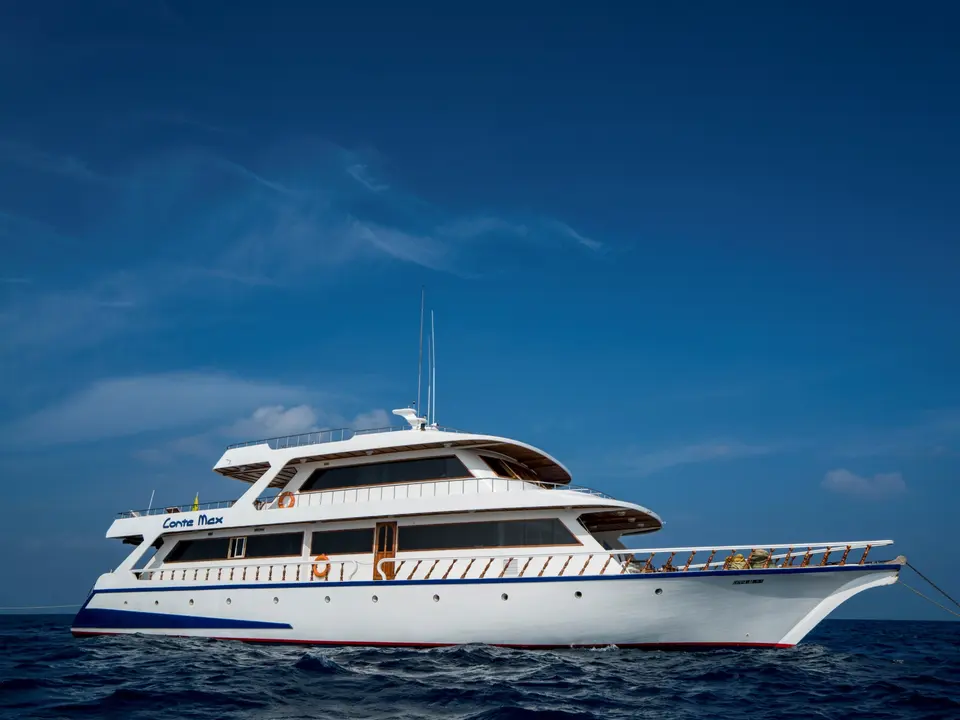 CAB1 Motoryacht