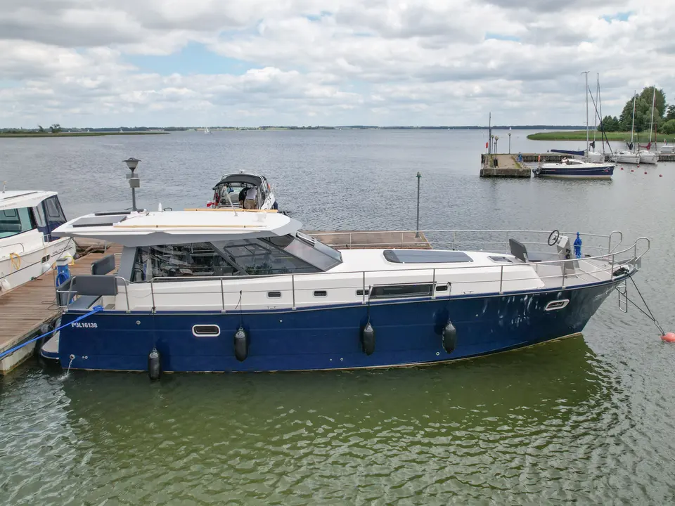 Nautika 1300 Royal Nautika 1300