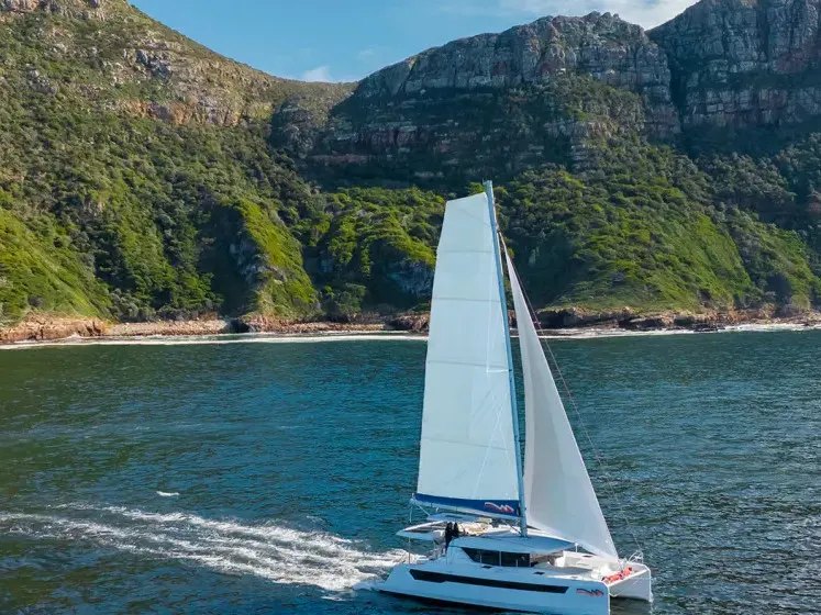 Moorings 4600 - 5 Exclusive Leopard 46