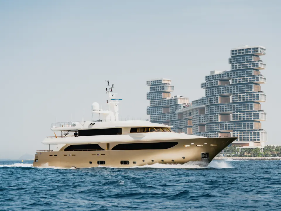 Behike Luxury Motor Yacht