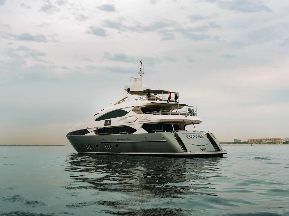 Encore Luxury Motor Yacht