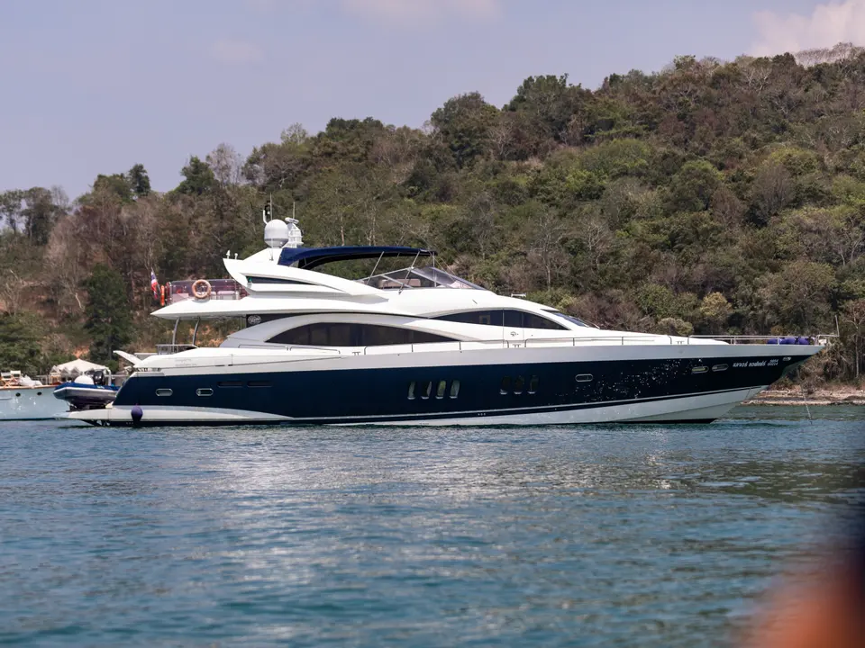 Major Affair Sunseeker 90