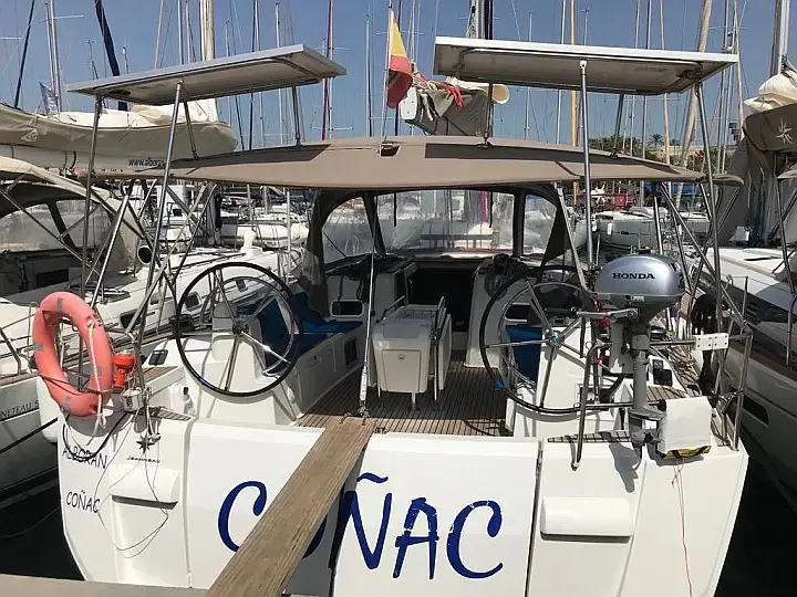 Alboran Cognac (Cabo Verde) Sun Odyssey 519